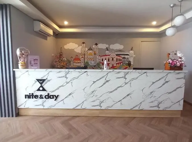 Nite&Day - CandiHotel Semarang